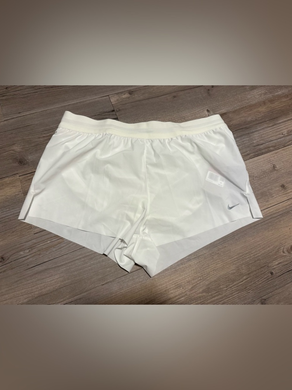 Nike Swift DriFit running shorts large new with tags